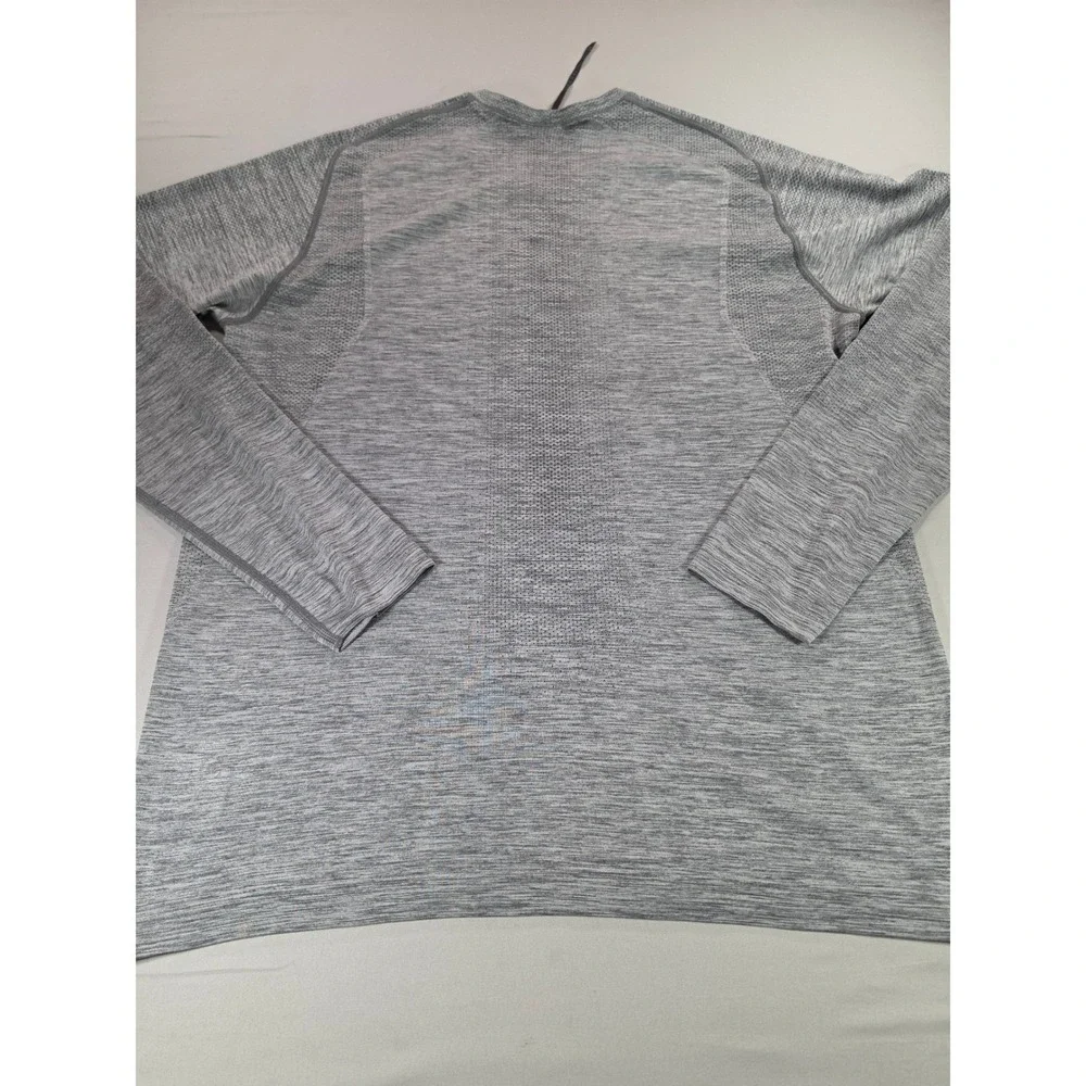Lululemon Metal Vent Tech Long Sleeve Shirt Mens Large Gray Space Dye Workout